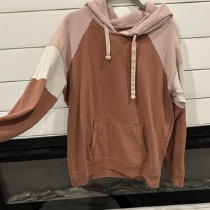 Abercrombie & Fitch Women's Pink and Cream Hoodie Sweater